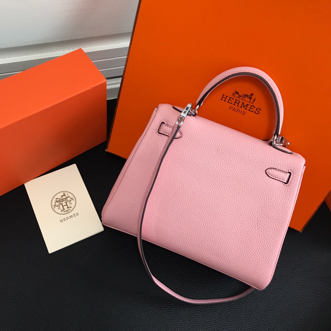 Hermes Kelly 32cm Handbag Shoulder Bag in Pink Togo Leather